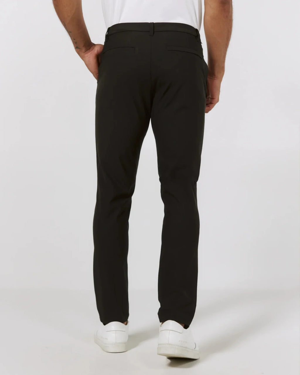 7 Diamonds Infinity Chino Slim Fit In Black