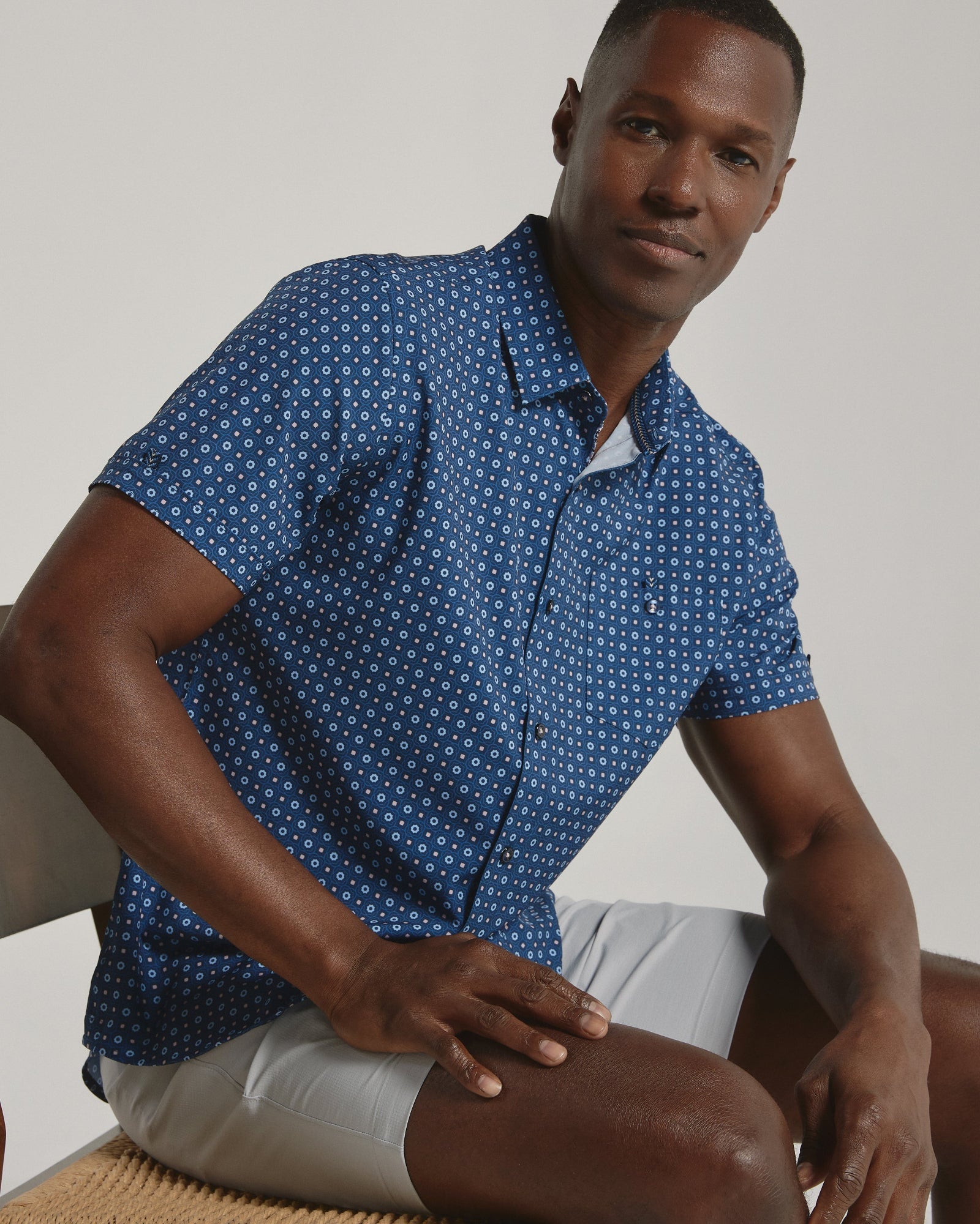 7 Diamonds Roche Blue Neat Print Short Sleeve Shirt