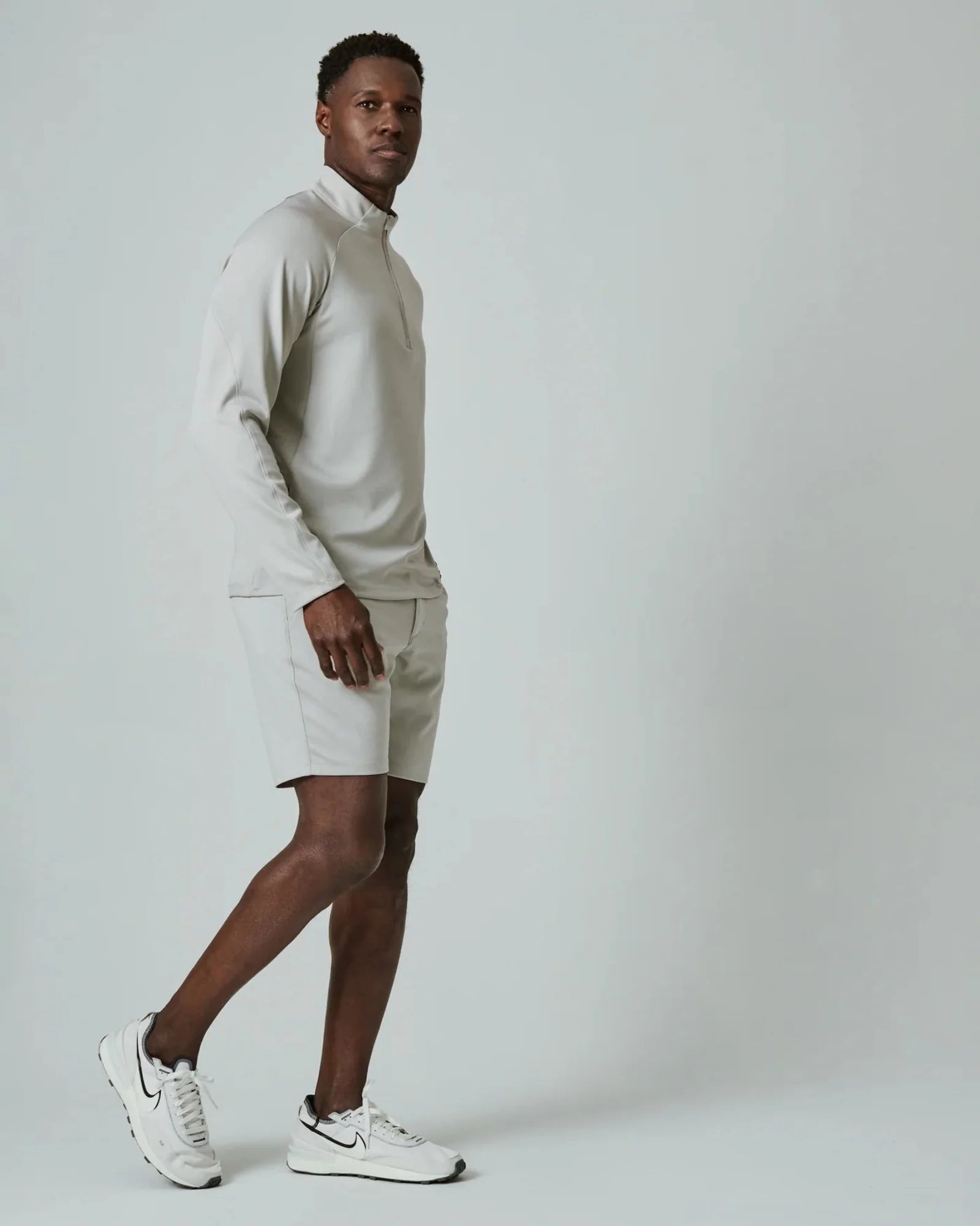 7 Diamonds A Game 8" Short In Tan